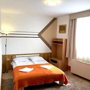 Apartament Art Eden