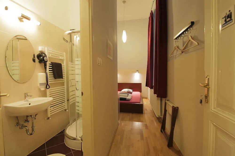 Maverick Apartments Budapeszt Węgry